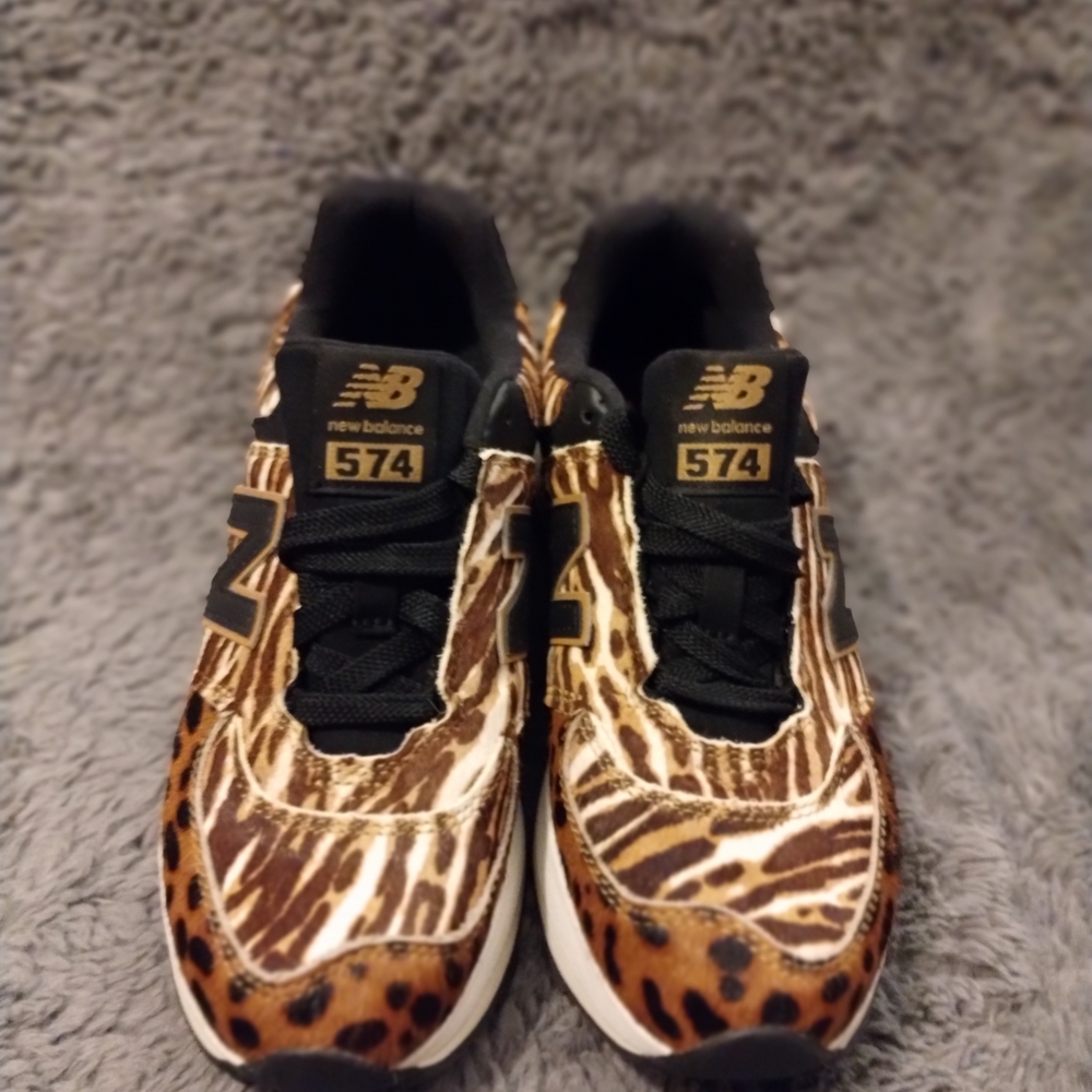New Balance 574 Women’s Size 7 Leopard Print Sneakers NWOT - Picture 3 of 9